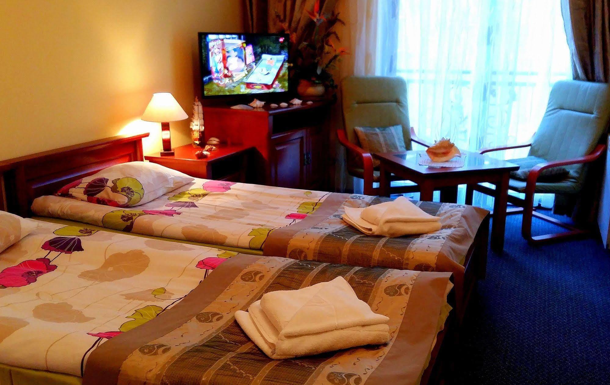 Hotel Spinaker Łeba Eksteriør billede